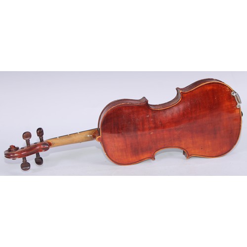 5419 - A violin, The Maidstone by John G Murdoch & Co Ltd, London, the one piece back 36cm long excluding b... 