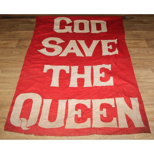 5127 - A large Victorian linen flag, God Save the Queen, 168cm x 112cm, the turned pine rail 189cm long, c.... 