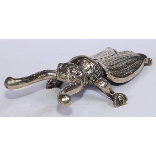 5133 - A late Victorian novelty country house boot pull, cast as a beetle, 29cm long, c.1900