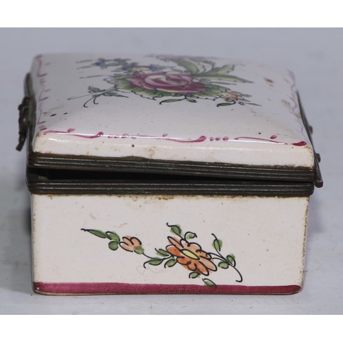 5101 - A French faience rectangular table snuff box, painted in polychrome with sprays of flowers, 9.5cm wi... 