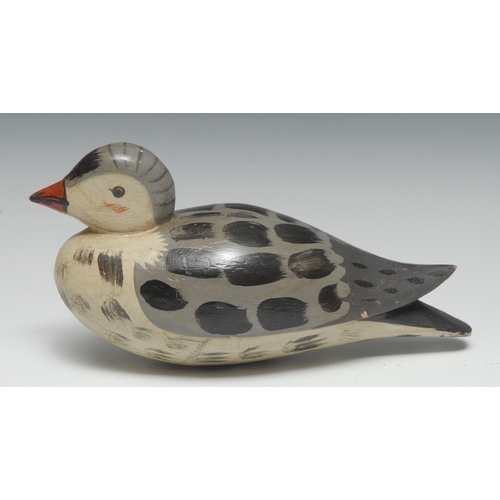 5160 - A painted softwood waterfowl decoy, 27cm long