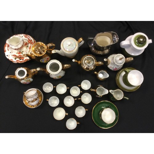 192 - Royal Winton gold coffee service;  lustre coffee ware;   other teaware, Denby;  etc