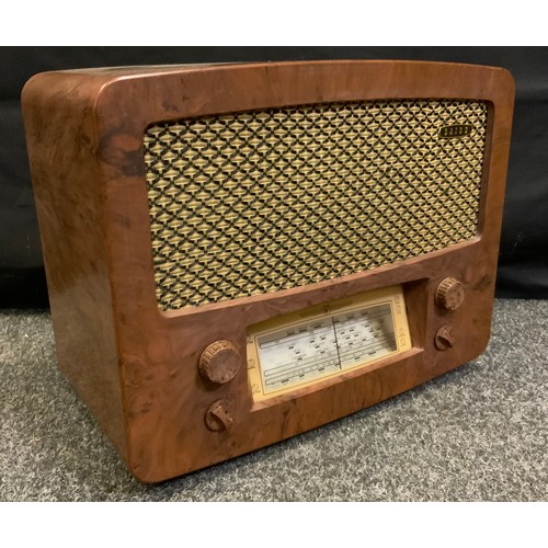 177A - A Baird bakelite radio, model 204 AC/DC