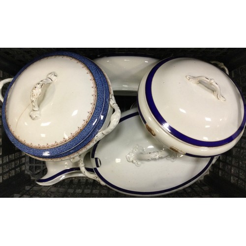 109 - A Paragon Honiton pattern part tea set;   late 19th century Staffordshire gilt and blue part dinner ... 