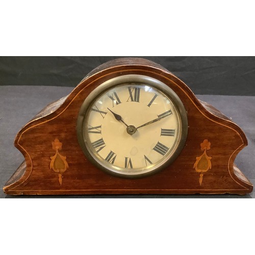 174 - An oak Westminster chime mantel clock, 40cm wide; two other smaller mantel clocks (3)