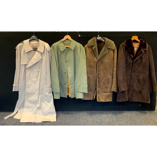 314 - Gentlemen's Attire - a Nurseys sheep skin, coat, approx size 40, another size 38 chest;  Bladen size... 