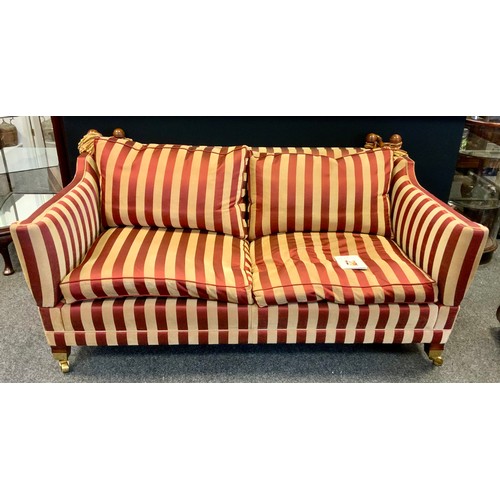 315 - A Duresta 'Trafalgar' model Knole sofa, 188cm wide x 112cm deep.