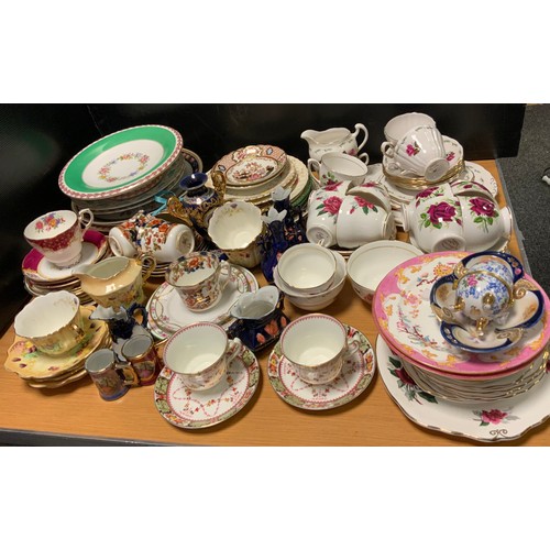 341 - Tera and Dinner Ware - Royal Vale Red Rose pattern tea service;   another, Colclough;  other tea war... 