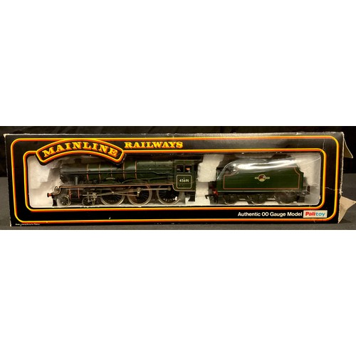 194 - Toys, Trains, two Palitoy Mainline Railways OO Gauge locomotives and tenders, including 'Hinton Mano... 