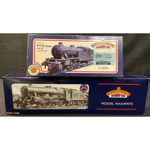 316 - Toys, Trains OO Gauge Bachmann Branch-Line including 31-175 'Honk Kong' locomotive and tender etc (2... 