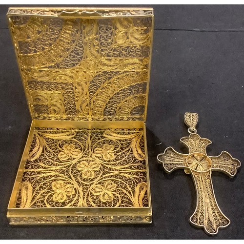 418 - A continental silver gilt filigree square case, decorated with three-leaved clover, styalised flower... 