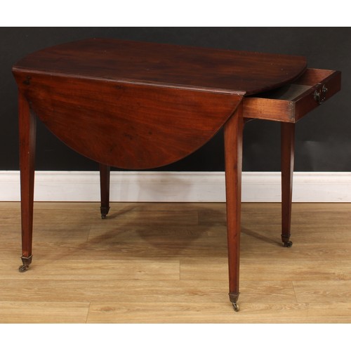 524 - A mahogany Pembroke table, 69.5cm high, 58.5cm opening to 110cm wide, 91.5cm deep; a 19th century si... 