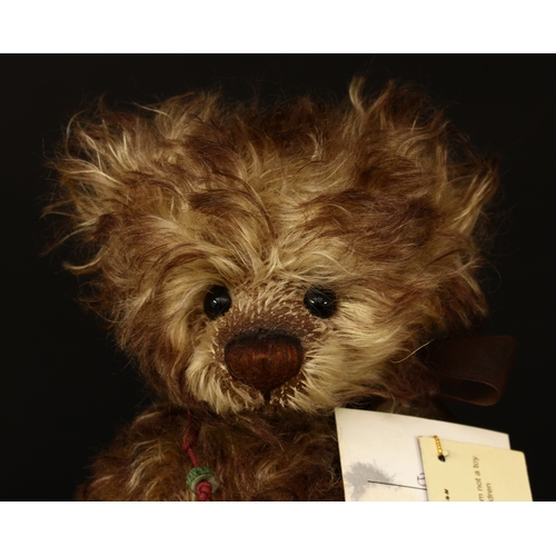 3229 - Charlie Bears/Isabelle Collection SJ4376 Eli teddy bear, from the 2009 Isabelle Collection, 23cm hig... 