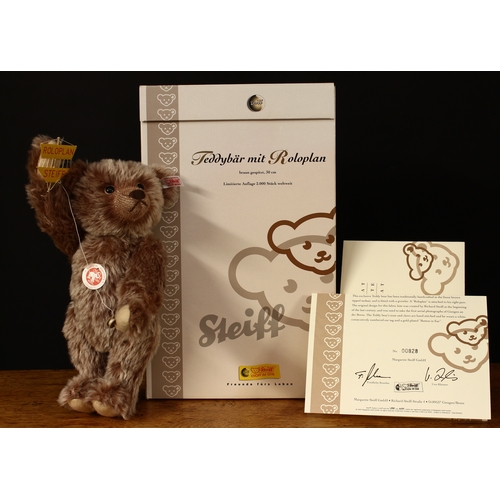 3248 - Steiff (Germany) EAN 653452 teddy bear with Roloplan kite, trademark Steiff button to ear with red a... 