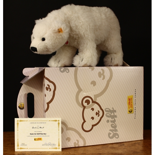 3244 - Steiff (Germany) EAN 062780 Nanuk the Steiff Polar Bear, exclusively for Danbury Mint, trademark Ste... 