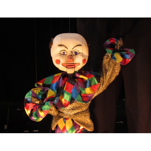 3286 - Puppetry and the Art of Performance - a large professional performance standard marionette string pu... 