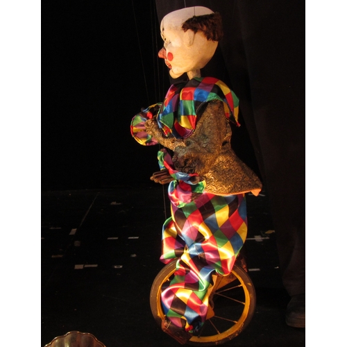 3286 - Puppetry and the Art of Performance - a large professional performance standard marionette string pu... 