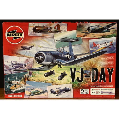 3335 - *Please note additional VAT will be applied to the Hammer Price of this lot* 

Airfix 1:72 scale No.... 