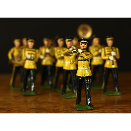 3360 - W Britain (Britains) group of thirteen figures from set No.2110 United States Military Band in full ... 