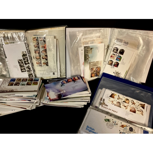 3409 - Stamps - QEII First Day Cover collection, a few hundred covers from 2007 - 2020, all nice typed addr... 