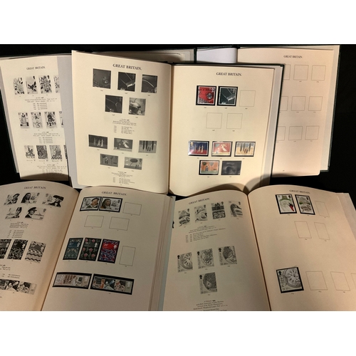 3411 - Stamps - five Windsor Albums, decimal editions, in excellent condition, with used and mint stamps