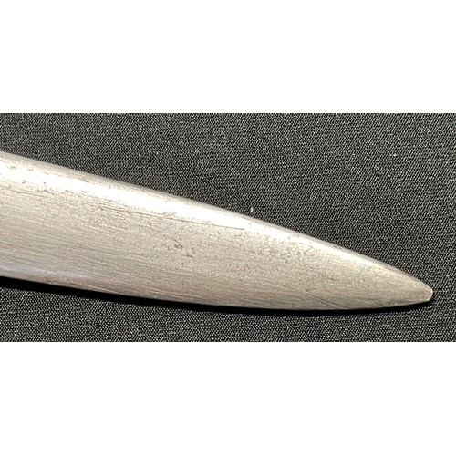 2062 - French 1866 Pattern Chassepot Bayonet with 573mm long fullered single edged blade, date on spine 187... 