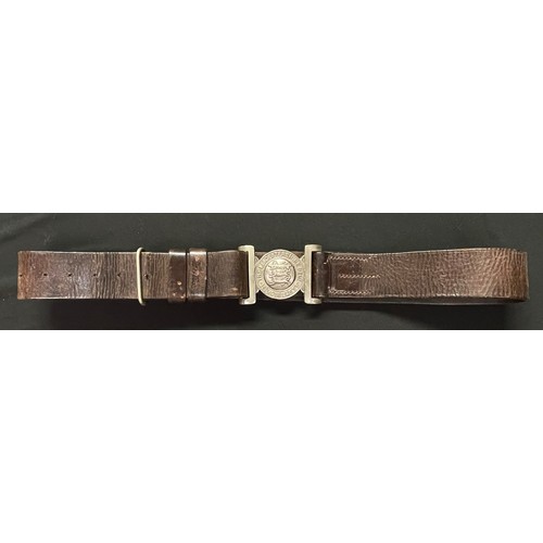 2081 - 1st Volunteer Battalion Leicestershire Regiment leather belt and buckle. Size approx. 30 inch waist.