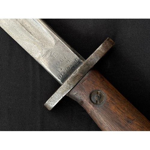 2099 - WW1 British 1907 Pattern Bayonet with fullered single edged blade 424mm in length. Marked 1907 along... 