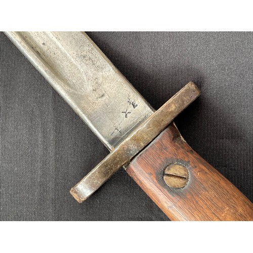 2099 - WW1 British 1907 Pattern Bayonet with fullered single edged blade 424mm in length. Marked 1907 along... 