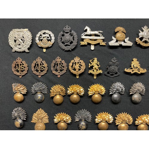 2156 - WW2 British Cap badges to include: London Scottish, Hampshires, West Yorks, Lancashire Fusiliers, No... 