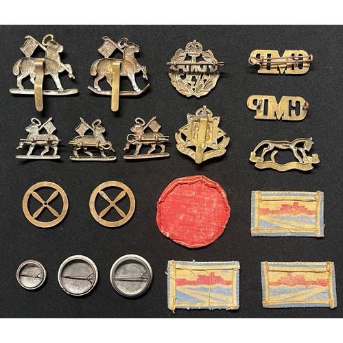 2172 - WW2 British Cap Badges and Cloth Formation Signs: WW2 Queens Royal West Surrey (Queen's) Regiment Ca... 