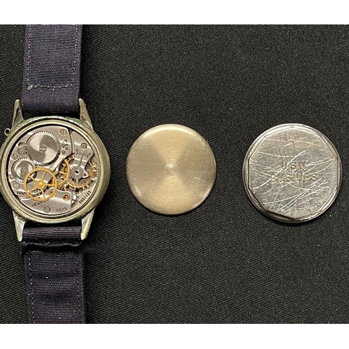 2181 - WW2 US Navy Buships (U.S. Navy, Bureau of Ships) UDT Demolition Divers Wristwatch. 17 Jewel Movement... 