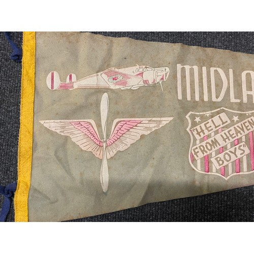 2189 - WW2 US Midland Army Flying School Texas Pennant. Printed felt. 78cm x 29cm. The flying school operat... 