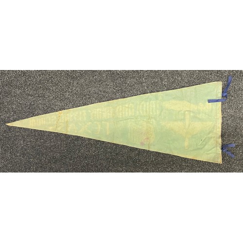 2189 - WW2 US Midland Army Flying School Texas Pennant. Printed felt. 78cm x 29cm. The flying school operat... 