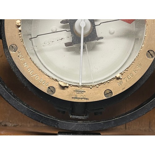 2201 - WW2 British RAF compass, Ref No6 E/0.266 Bombsite 