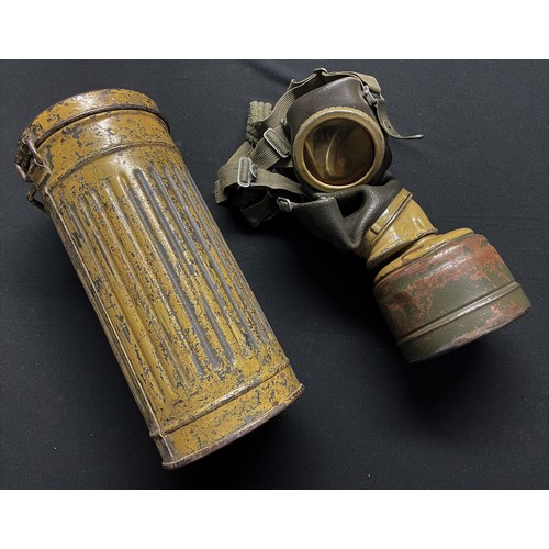 2216 - WW2 Third Reich Wehrmacht Heer Gas Mask Tin and Gas Mask. Both have tropical tan yellow over paint o... 