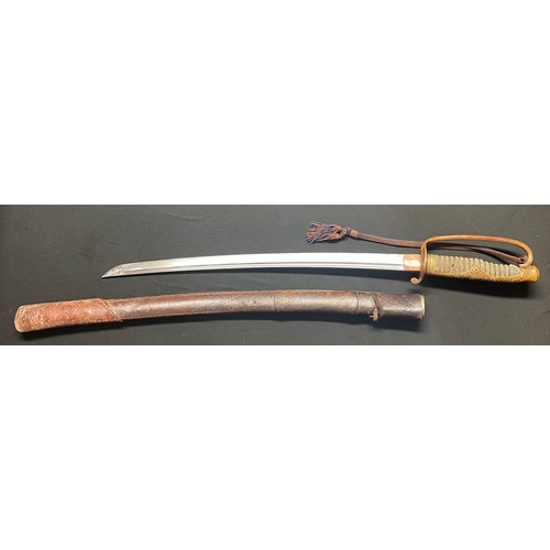 2224 - WW2 Imperial Japanese Army Officers Kyu Gunto Sword with single edged fullered blade 605mm in length... 