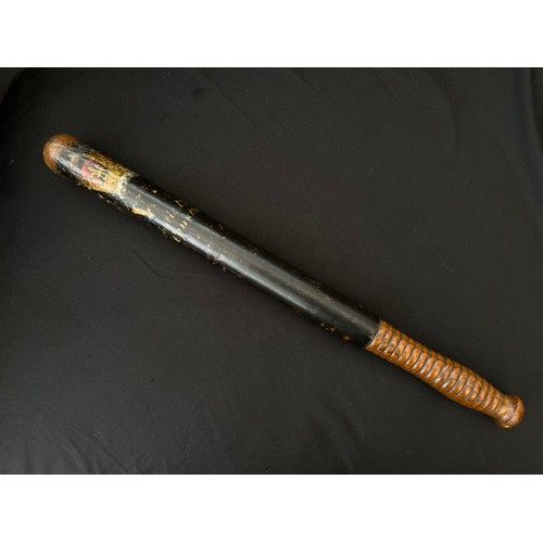 2263 - Victorian Painted Police Truncheon. 465mm in length. Black painted shaft with Queens Crown in gold, ... 