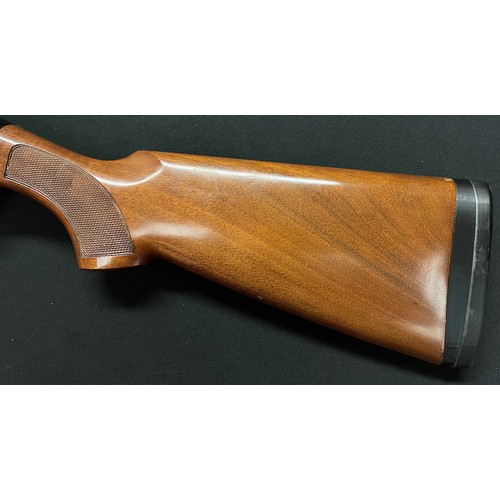 2317 - Beretta Model A303 Semi Auto 12 Bore Shotgun serial number L27610E. 700mm long barrel. Overall lengt... 