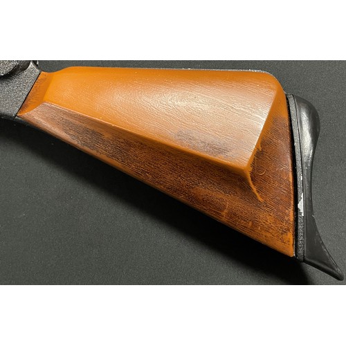 2323 - Elgano ASI Paratrooper .22 Cal Air Rifle serial number H05482. Barrel length 455mm. Overall length 9... 