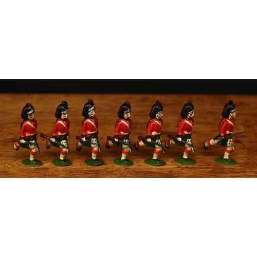 3378 - W Britain (Britains) set No.11 42nd Highlanders - The Black Watch, comprising an Officer with sword ... 