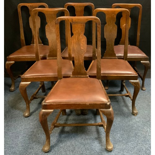 257 - A set of six Queen Anne-style, Victorian oak dining chairs, vasular splats, cabriole legs, leather s... 