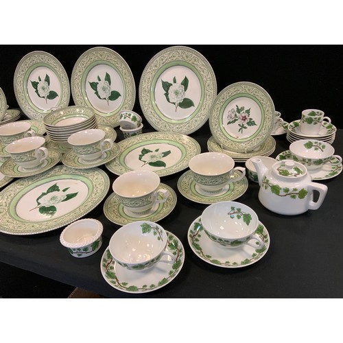 393 - Tea Services - The Royal Horticultural Society Applebee Collection tea service, comprising  tea cups... 