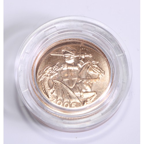 3551 - An Elizabeth II gold proof sovereign, 2005, capsulated, certificate, boxed