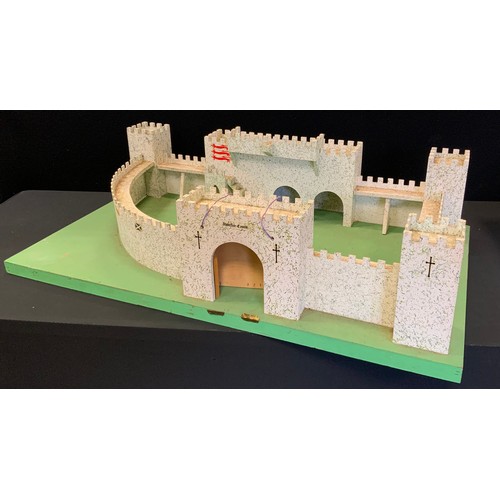 65 - A child's model of Ivanhoe Castle, 98cm wide