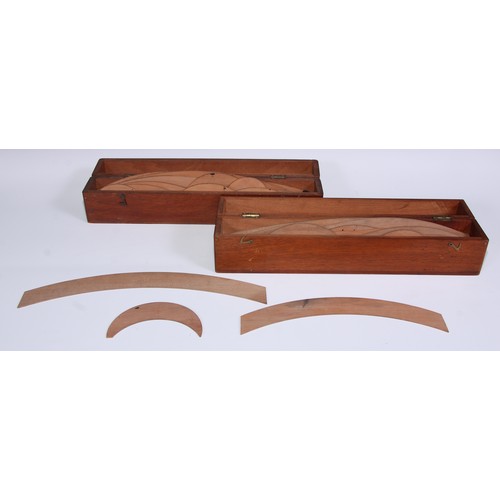 189 - A set of early 20th century draughtsman's pear wood railway curves, the mahogany box labelled J Hald... 