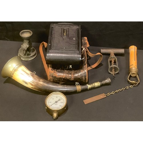 487 - Boxes and Objects - a vintage Kodak No3 Special camera; a brass atmospheric gauge; a boxwood billiar... 