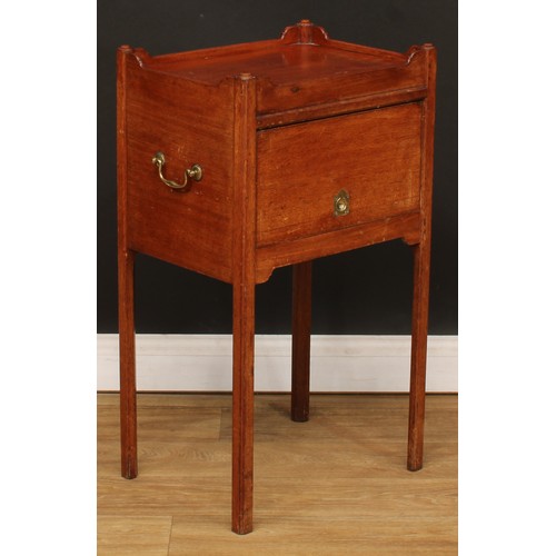 303 - A 19th century mahogany bedroom night table, 78cm high, 44.5cm wide, 34cm deep