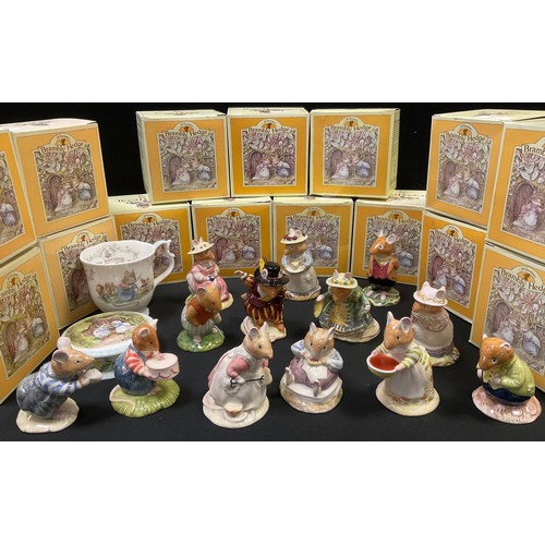 61 - Jill Barklem's  Bramley Hedge Royal Doulton models, Clover,;  Mrs and Mr Toadflax;  Lord Woodmouse; ... 