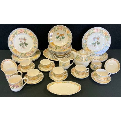 115 - A Wedgwood Home Garden Maze pattern dinner set, for six, inc oval meat plate, dinner plates, soup bo... 